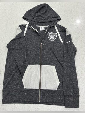 Women’s Nike Heatherd Black/White Raiders Light Weight Hoodie Size Large